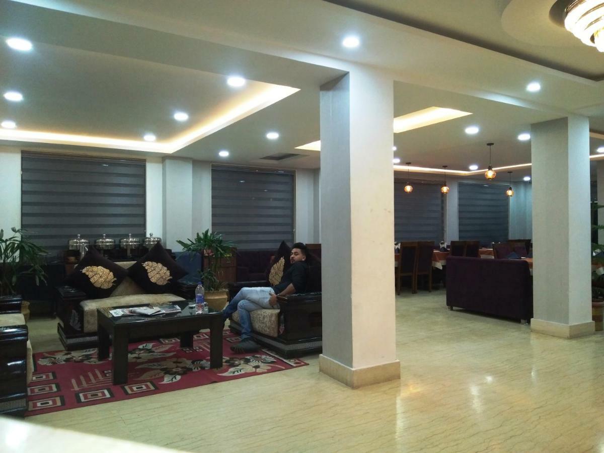 מלון דרמסאלה Ak Continental - Mcleodganj מראה חיצוני תמונה