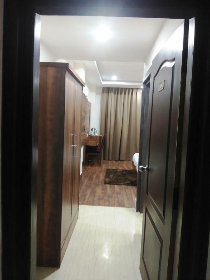 מלון דרמסאלה Ak Continental - Mcleodganj מראה חיצוני תמונה